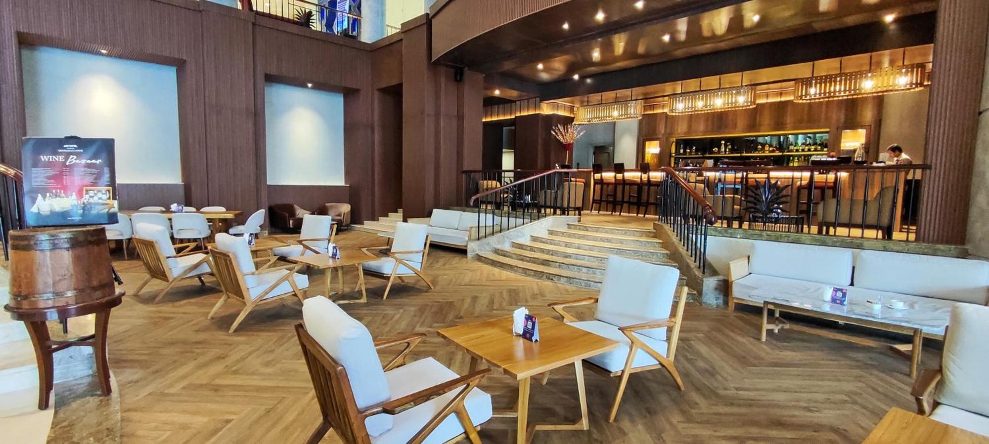 Mangkuluhur Artotel Suites Джакарта Экстерьер фото